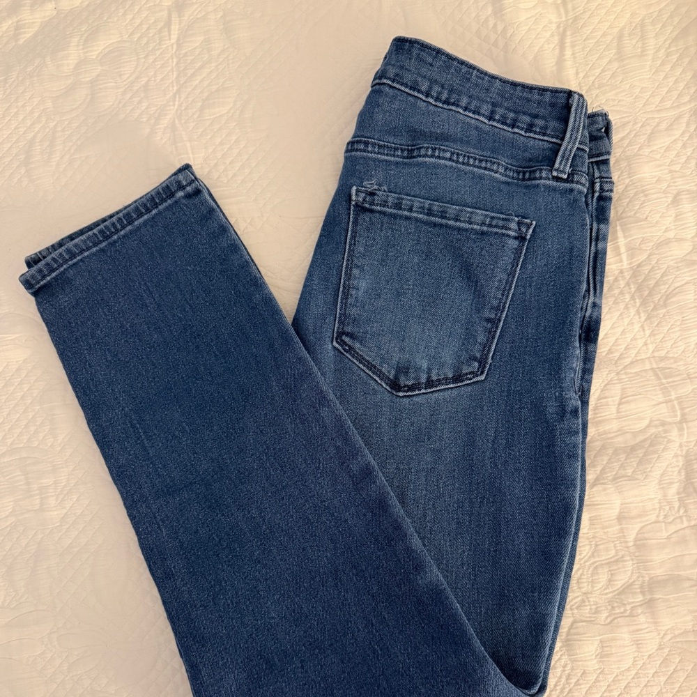 Old Navy Women's Skinny Jeans in Deep Indigo Blue